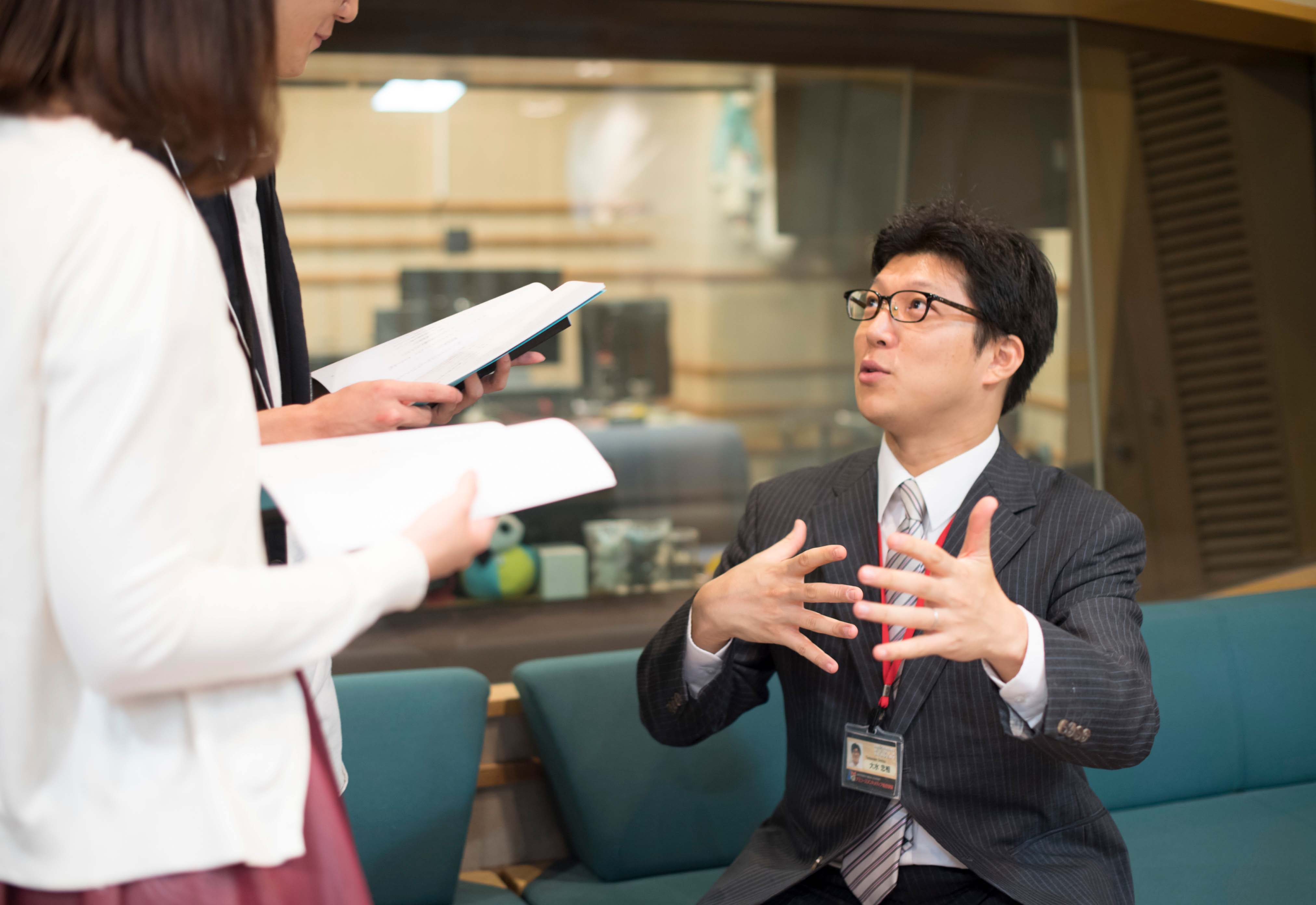 �A�~���[�Y�����g���f�B�A�����w�@�w��22